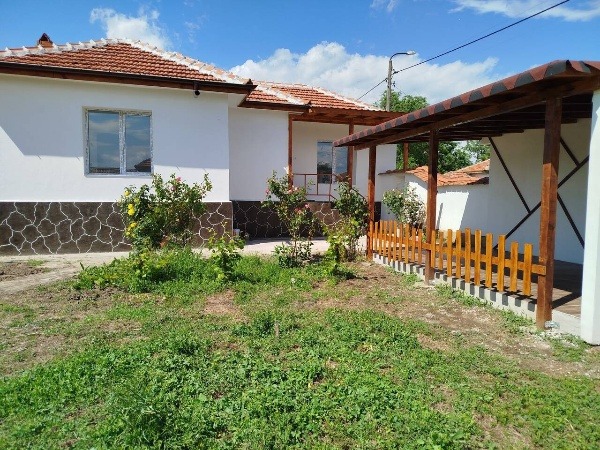 Продаја  Кућа регион Пловдив , Падарско , 70 м2 | 28618406