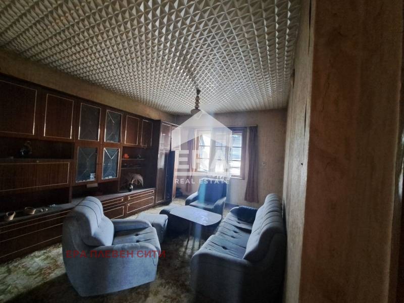 Продава КЪЩА, с. Реселец, област Плевен, снимка 9 - Къщи - 52210531