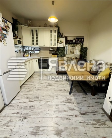 Продава КЪЩА, гр. Варна, Център, снимка 13 - Къщи - 53252355