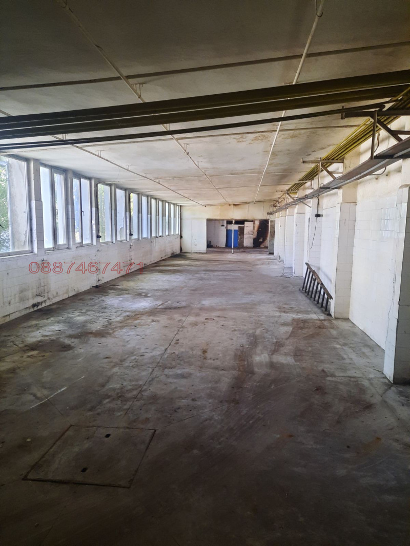 Zu verkaufen  Industriegebäude region Sofia , Botewgrad , 1520 qm | 50869426 - Bild [3]