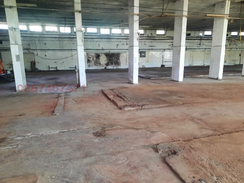 Zu verkaufen  Industriegebäude region Sofia , Botewgrad , 1520 qm | 50869426
