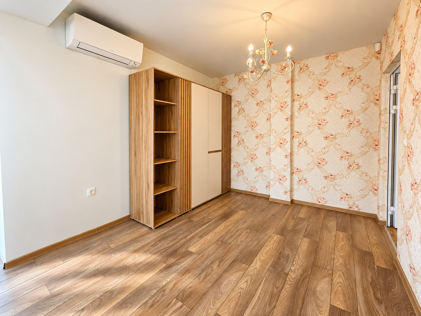 Продава 3-СТАЕН, гр. Варна, Център, снимка 6 - Апартаменти - 56194963