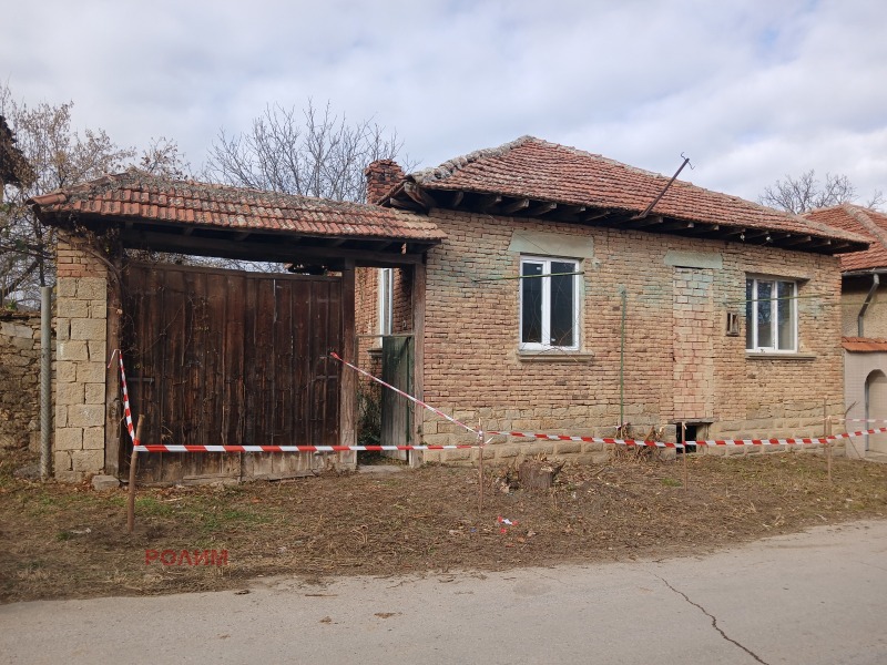 Продава КЪЩА в област Габрово, с. Ряховците - 105 кв.м / 43 459.81 € » 85 000 лв., РОЛИМ