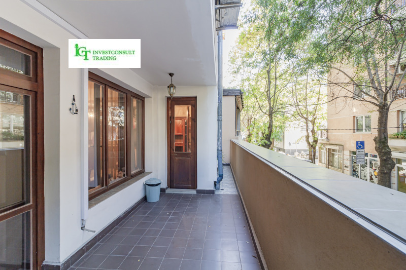 Продава 3-СТАЕН, гр. София, Оборище, снимка 15 - Апартаменти - 52180005