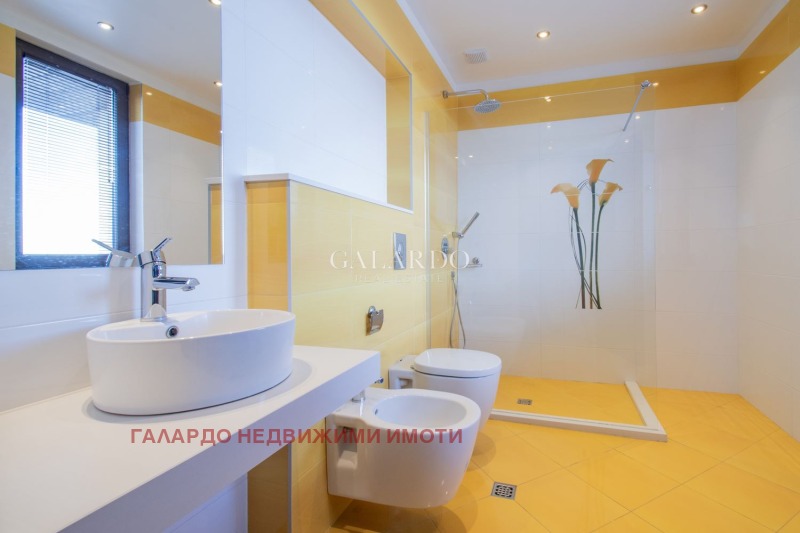 Till salu  Hus Sofia , Bistrica , 535 kvm | 38771445 - bild [11]