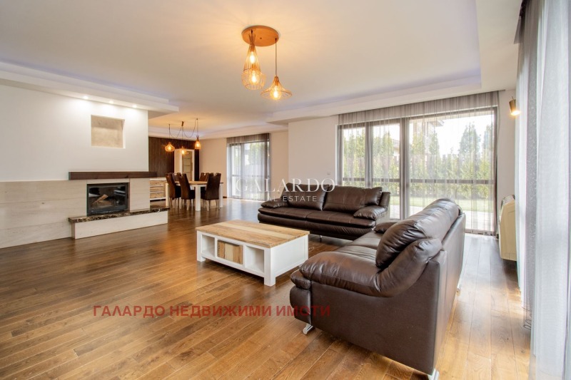 Till salu  Hus Sofia , Bistrica , 535 kvm | 38771445