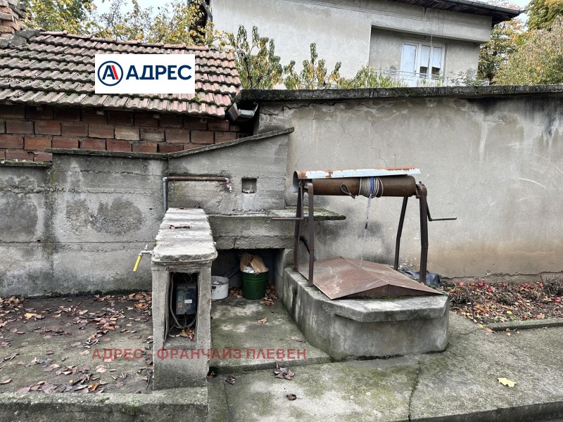 Продава КЪЩА, с. Обнова, област Плевен, снимка 4 - Къщи - 52600547