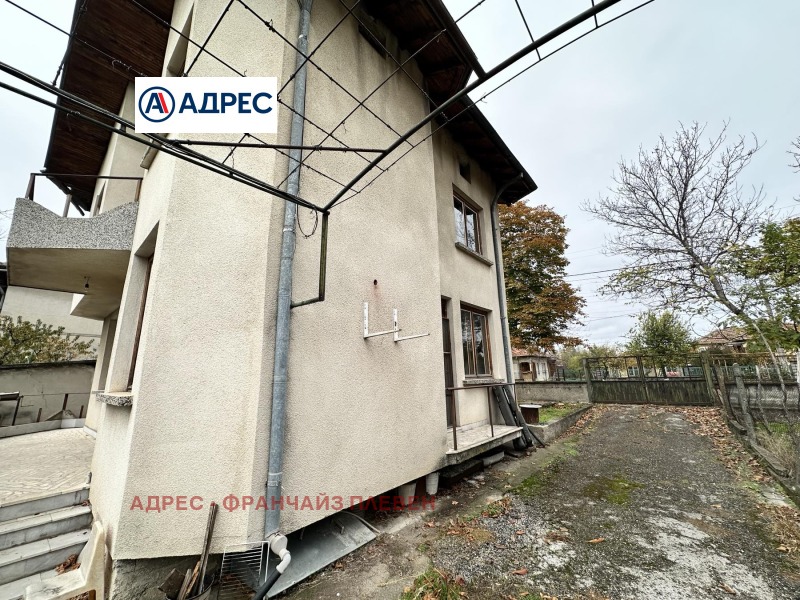 Продава КЪЩА, с. Обнова, област Плевен, снимка 3 - Къщи - 52600547