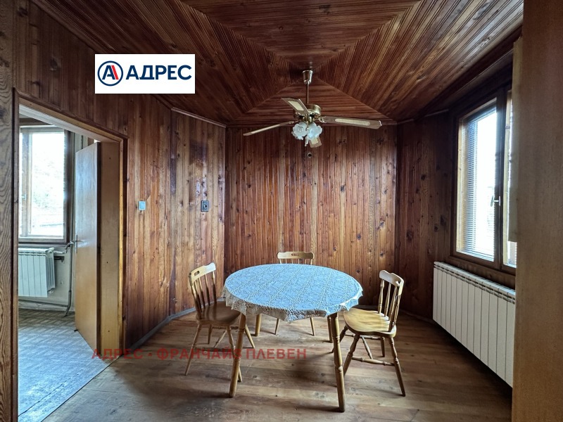 Продава КЪЩА, с. Обнова, област Плевен, снимка 8 - Къщи - 52600547