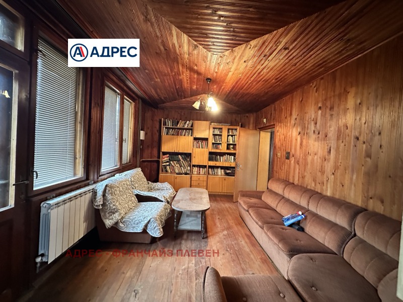 Продава КЪЩА, с. Обнова, област Плевен, снимка 7 - Къщи - 52600547