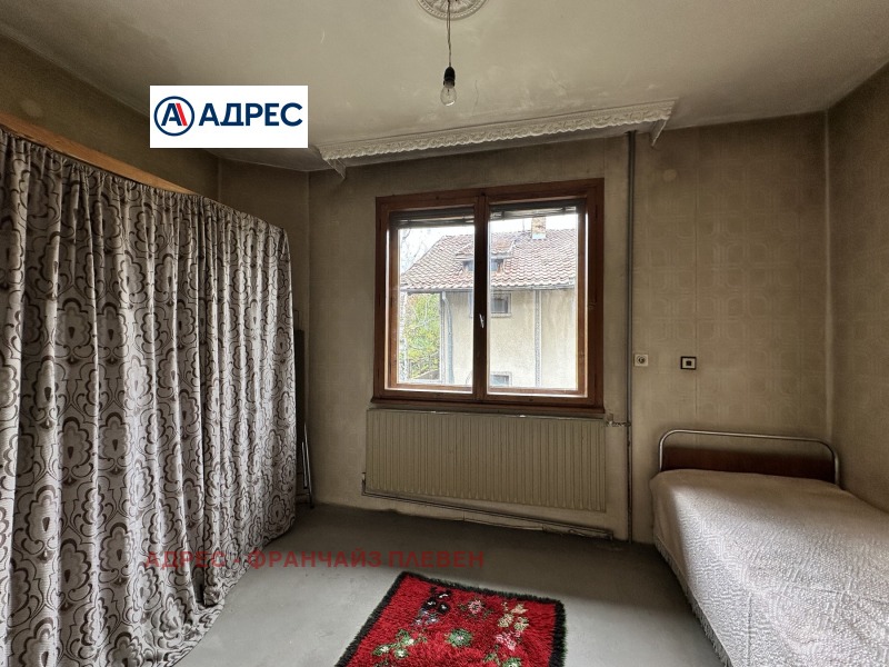 Продава КЪЩА, с. Обнова, област Плевен, снимка 12 - Къщи - 52600547