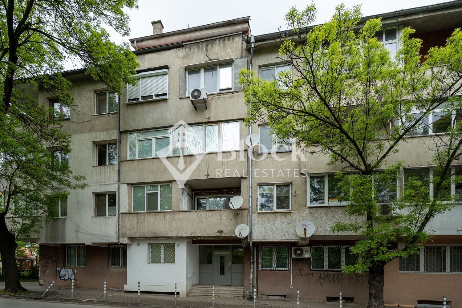 Продава 3-СТАЕН, гр. София, Сердика