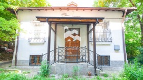 Casa Lozeneț, Sofia 1