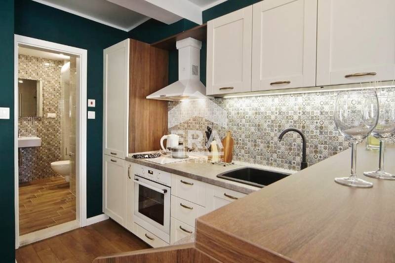 Продава  2-стаен град София , Център , 96 кв.м | 98922175 - изображение [5]