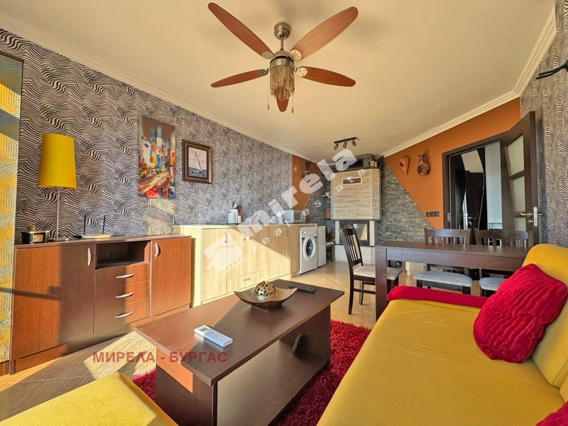 Продава 2-СТАЕН, гр. Свети Влас, област Бургас