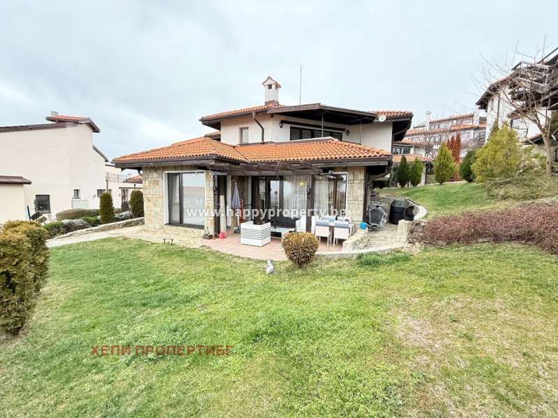 Na prodej  2 ložnice oblast Burgas , k.k. Slančev brjag , 99 m2 | 65217109