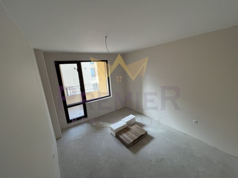 Продава 3-СТАЕН, гр. Бургас, област Бургас, снимка 2 - Апартаменти - 52316465