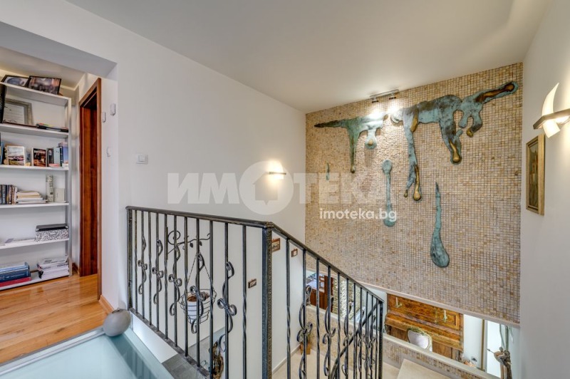 Продава КЪЩА, гр. София, с. Бистрица, снимка 14 - Къщи - 53154059