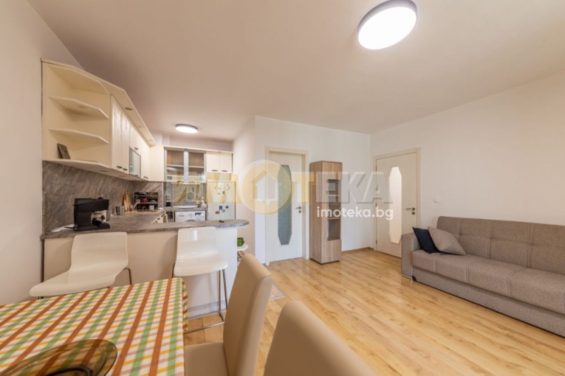 Na prodej  1 ložnice Varna , Ljatno kino Trakija , 60 m2 | 66206560 - obraz [4]