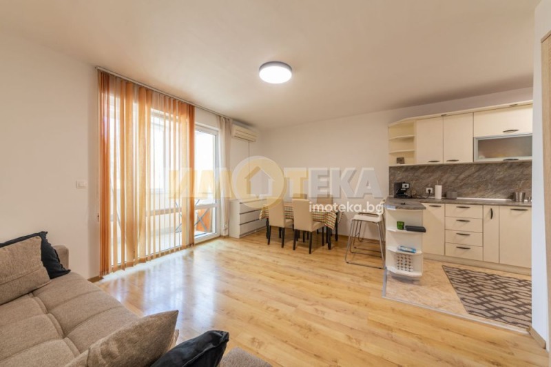 Na prodej  1 ložnice Varna , Ljatno kino Trakija , 60 m2 | 66206560