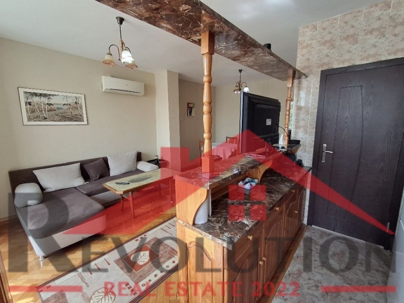 Продается  2 спальни Кърджали , Център , 94 кв.м | 25760557 - изображение [2]