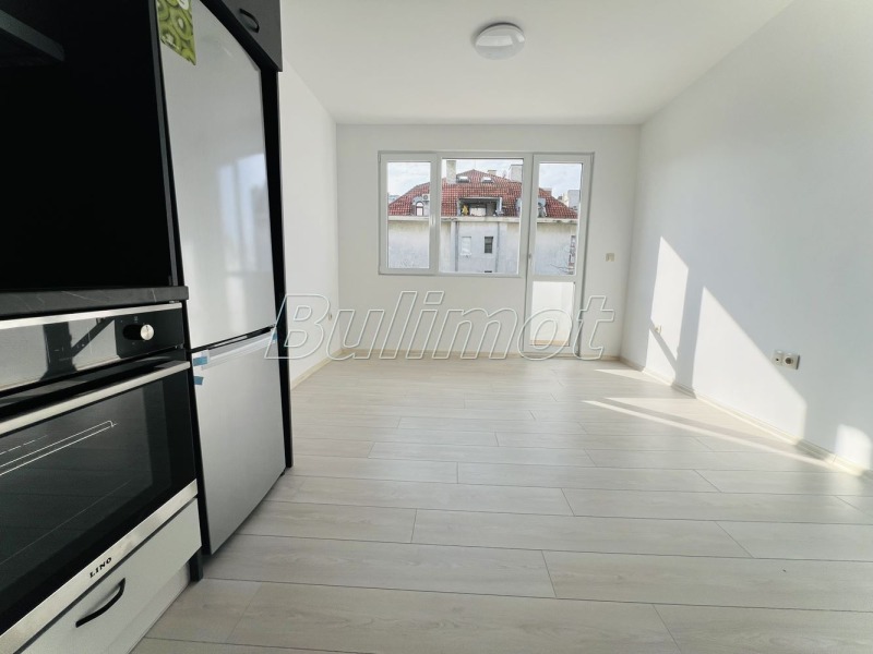 Продава 3-СТАЕН, гр. Варна, Трошево, снимка 2 - Апартаменти - 52358443