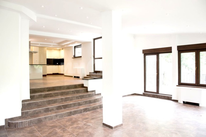 Til salg  Hus Sofia , Knyazhevo , 550 kvm | 64221668 - billede [4]
