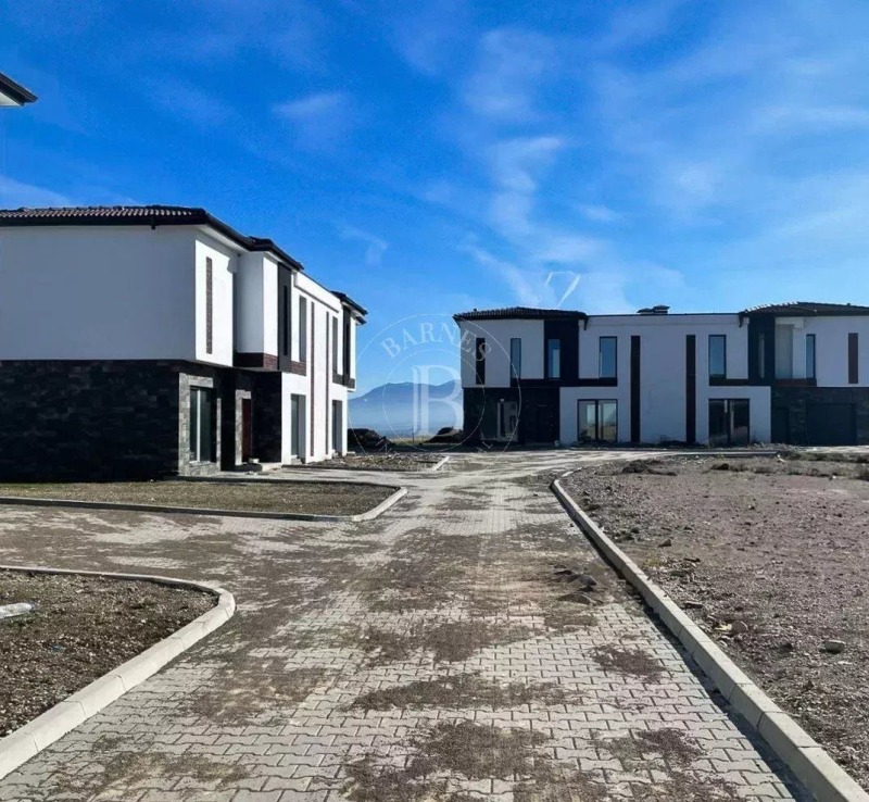 Te koop  Huis regio Sofia , Pozjarevo , 200 m² | 53142384 - afbeelding [12]