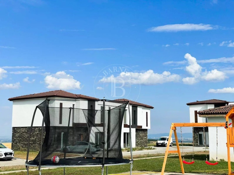 Te koop  Huis regio Sofia , Pozjarevo , 200 m² | 53142384 - afbeelding [9]