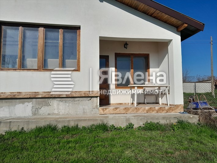 Продава КЪЩА, с. Малки Воден, област Хасково, снимка 3 - Къщи - 52880806