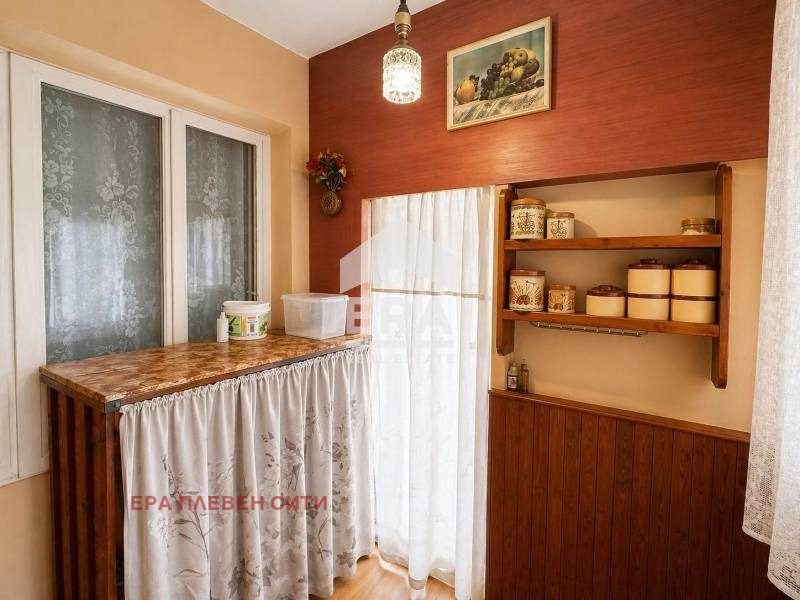 Продава КЪЩА, гр. Никопол, област Плевен, снимка 10 - Къщи - 54823387