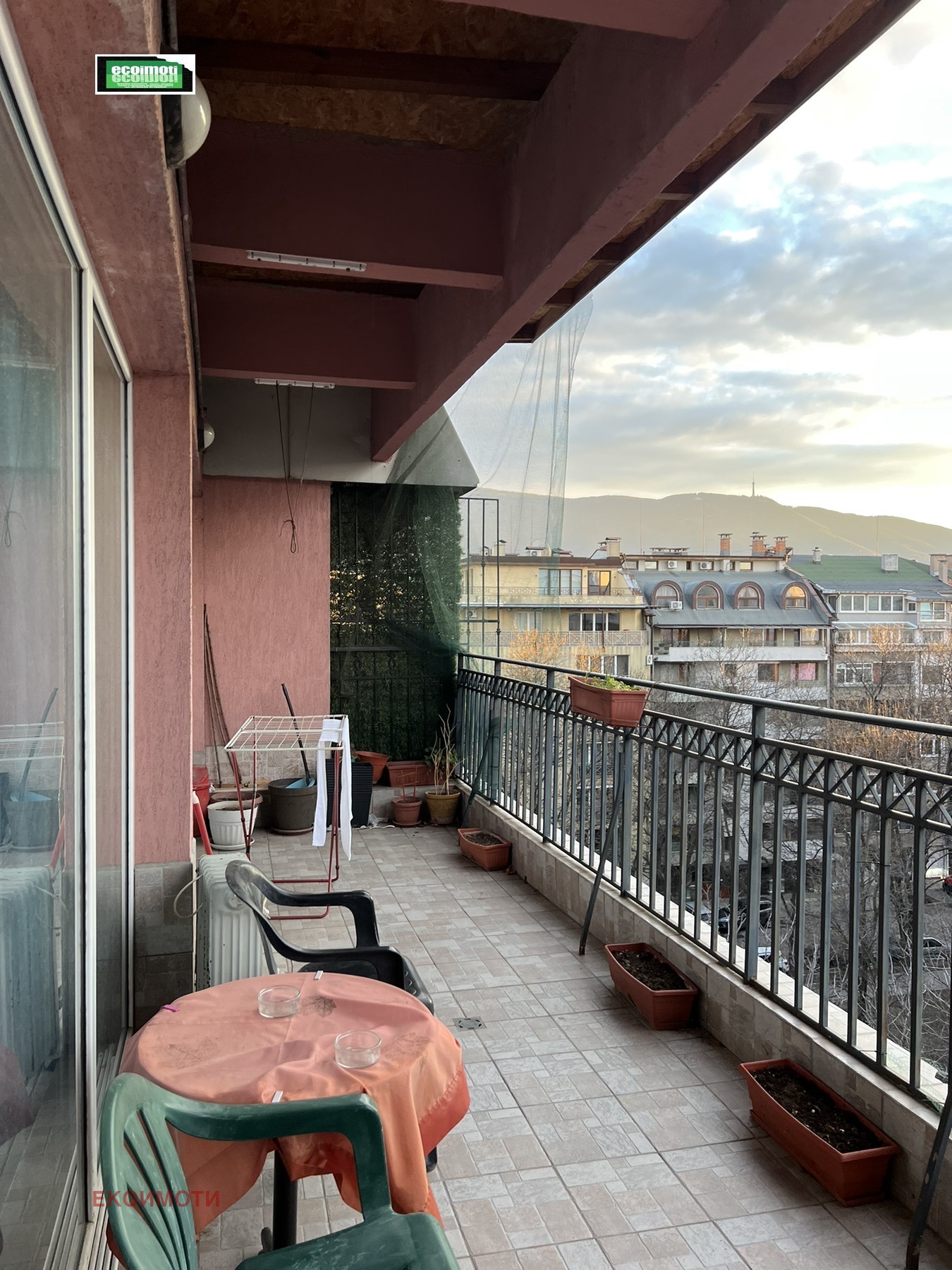 Продава 3-СТАЕН, гр. София, Лагера