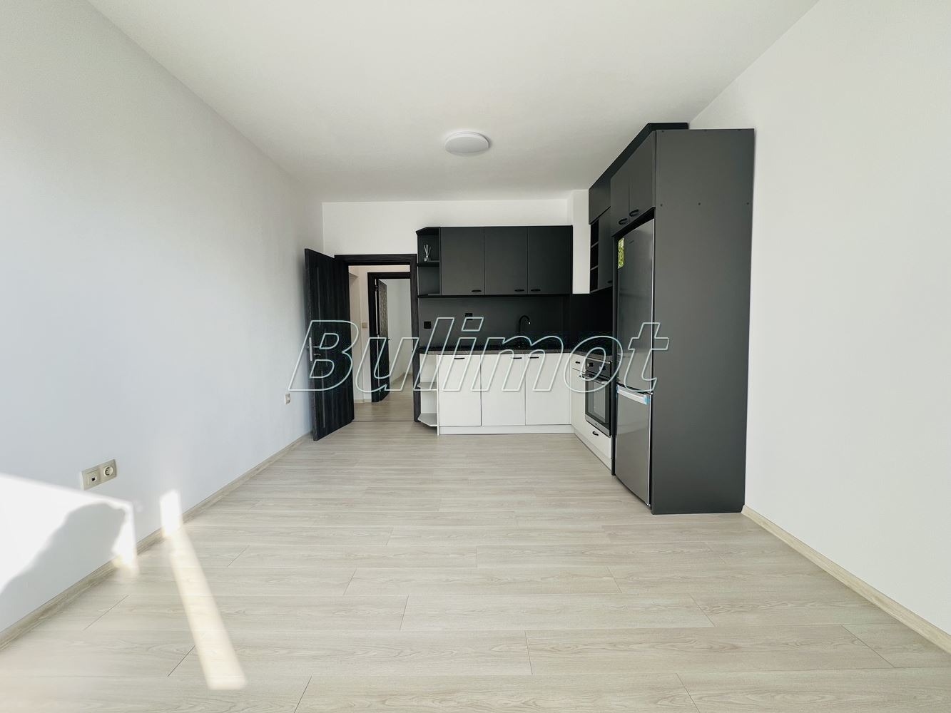 Продава 3-СТАЕН, гр. Варна, Трошево, снимка 2 - Апартаменти - 52358443