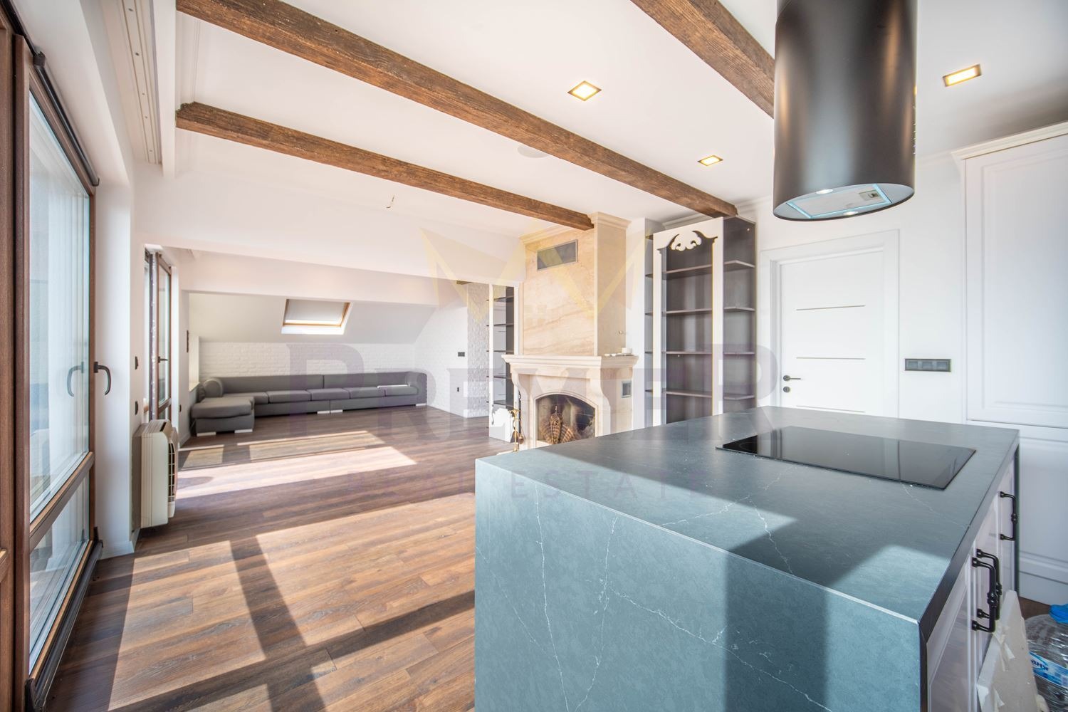 Продава 3-СТАЕН, гр. Варна, м-т Горна Трака, снимка 6 - Апартаменти - 53822866