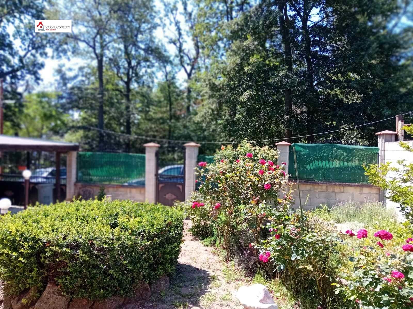 Продава КЪЩА, гр. Варна, м-т Боровец - юг, снимка 2 - Къщи - 53279876