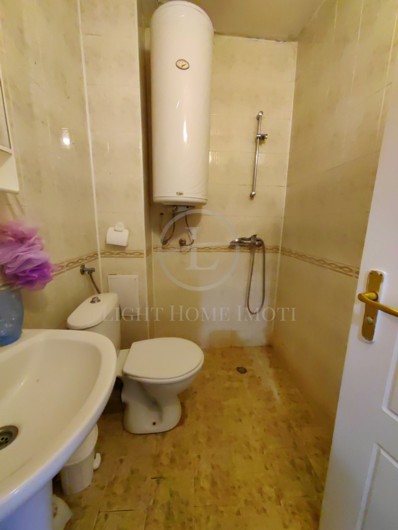 For Sale  1 bedroom Plovdiv , Sadiyski , 80 sq.m | 28699298 - image [7]