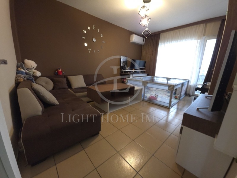 Zu verkaufen  2 Schlafzimmer Plowdiw , Trakija , 86 qm | 95019761