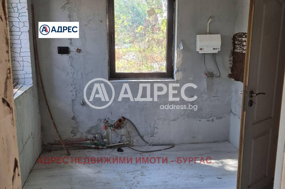 Продава КЪЩА, с. Дебелт, област Бургас, снимка 4 - Къщи - 53797084