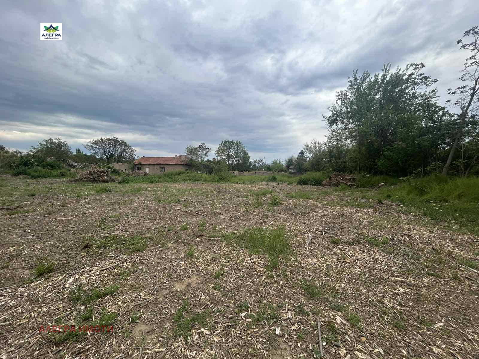 Продава ПАРЦЕЛ, с. Мало Конаре, област Пазарджик