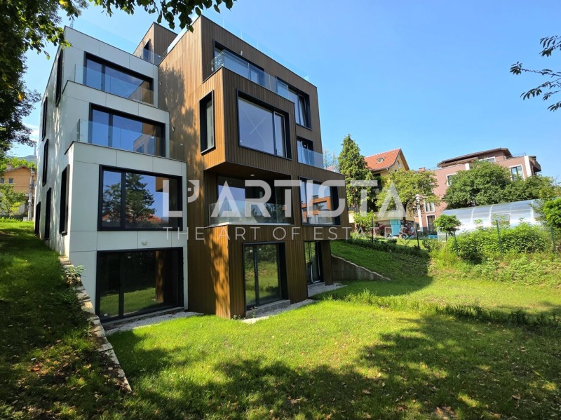 Продава 3-СТАЕН в град София, Бояна - 205 кв.м / 405 000 € » 792 111.15 лв., ЛЕ АРТИСТА