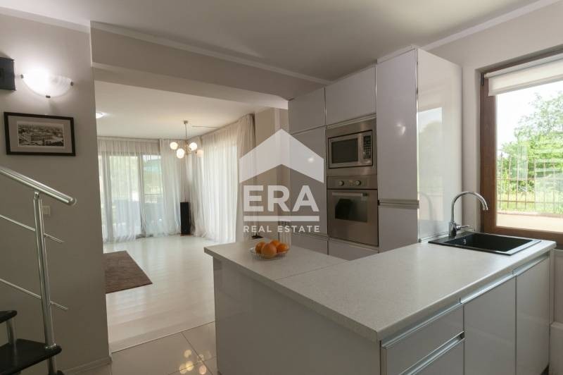 Продава КЪЩА, гр. Варна, м-т Горна Трака, снимка 4 - Къщи - 52414943