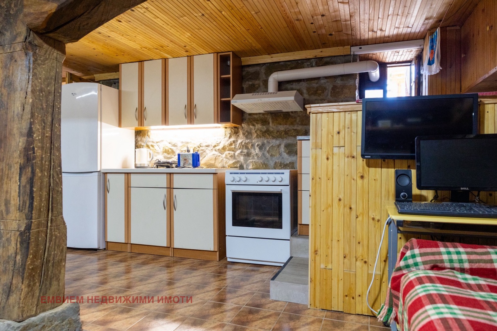 Продава КЪЩА, с. Дойренци, област Ловеч, снимка 16 - Къщи - 56162900