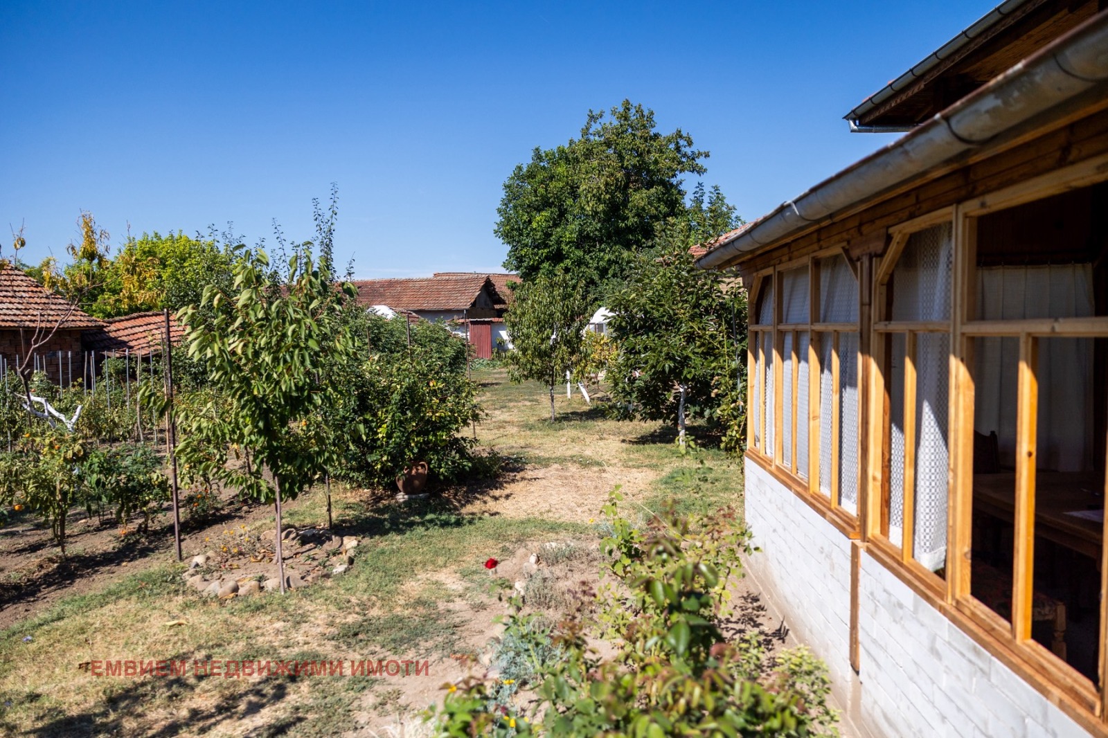 Продава КЪЩА, с. Дойренци, област Ловеч, снимка 3 - Къщи - 56162900