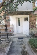 Продава ЕТАЖ ОТ КЪЩА, гр. Карлово, област Пловдив, снимка 2