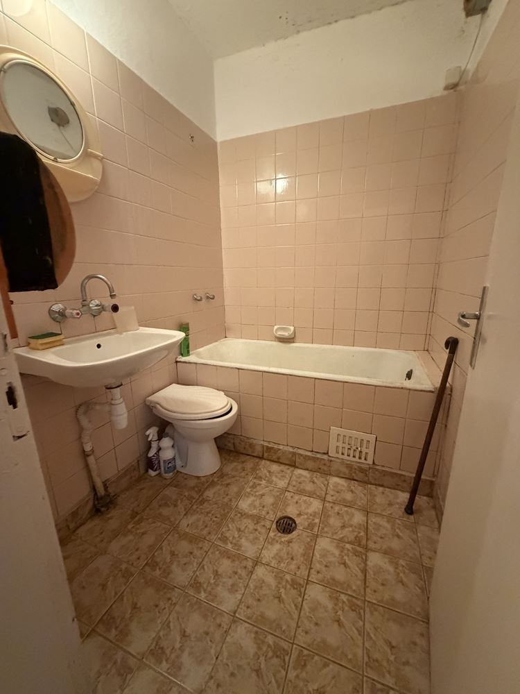 Продава 3-СТАЕН, гр. Добрич, Център, снимка 15 - Апартаменти - 54527698