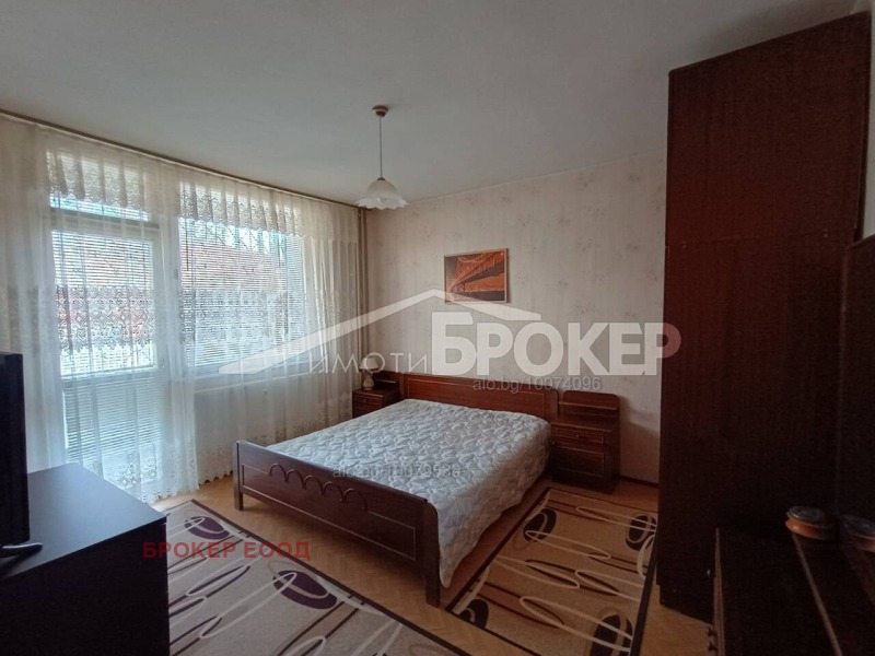 На продаж  3 кімнатна Сливен , Даме Груев , 140 кв.м | 93096304 - зображення [8]
