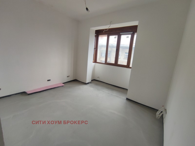 Продава 4-СТАЕН, гр. София, Подуяне, снимка 5 - Апартаменти - 52558630