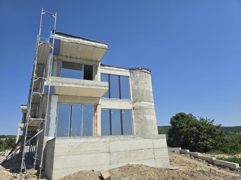 Продава  Къща град Варна , м-т Горна Трака , 246 кв.м | 24213560 - изображение [2]