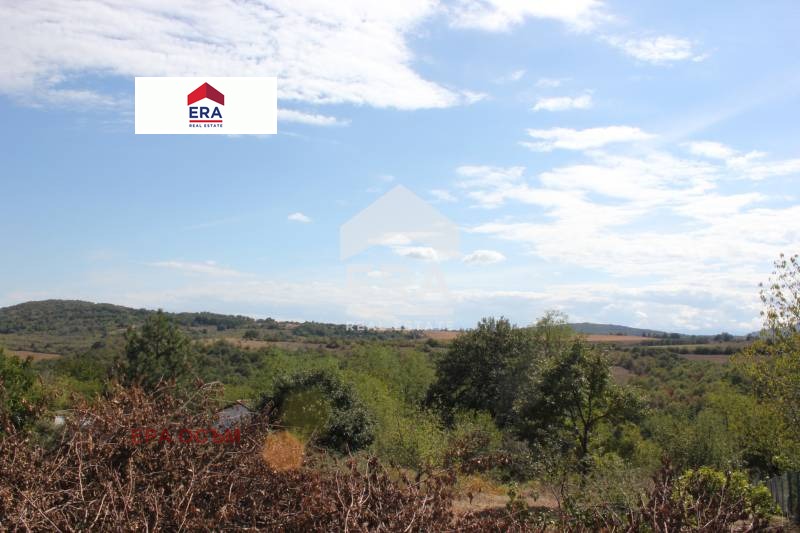 Продава  Парцел, област Ловеч, с. Изворче • 44 690 лв. • ID 58414432 — holmes.bg - [1] 