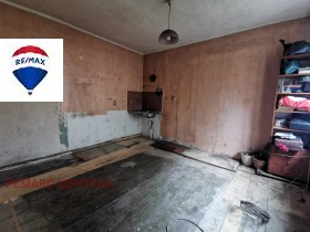 House Chirpan, region Stara Zagora  12